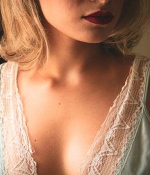 cuello y escote