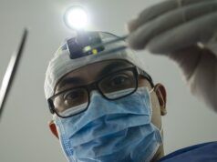 La AEDV aclara que la dermatología es una especialidad médico-quirúrgica Dermatología