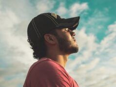Definición en el rostro masculino definición